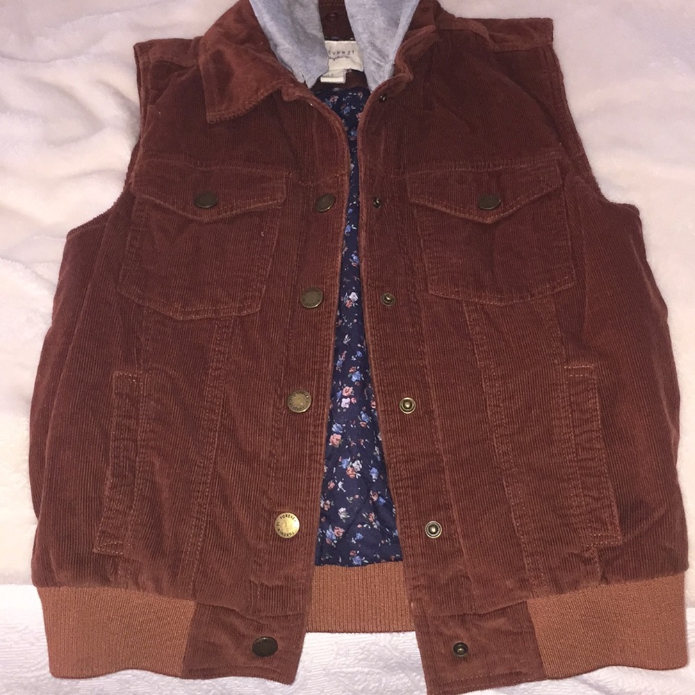 Forever 21 burnt orange vest
